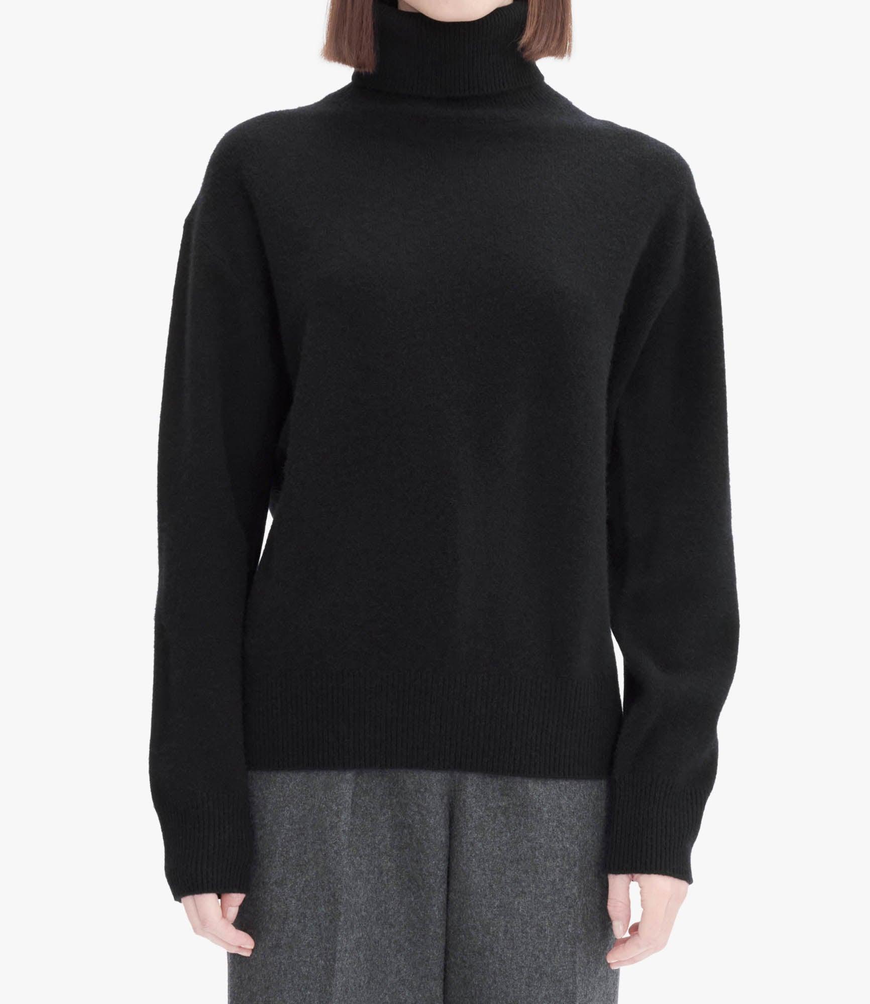 Amal sweater Product Image