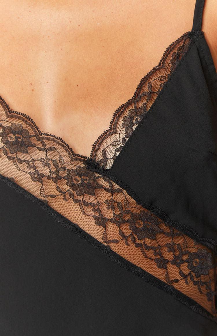 The Exclusive Black Lace Maxi Dress Product Image