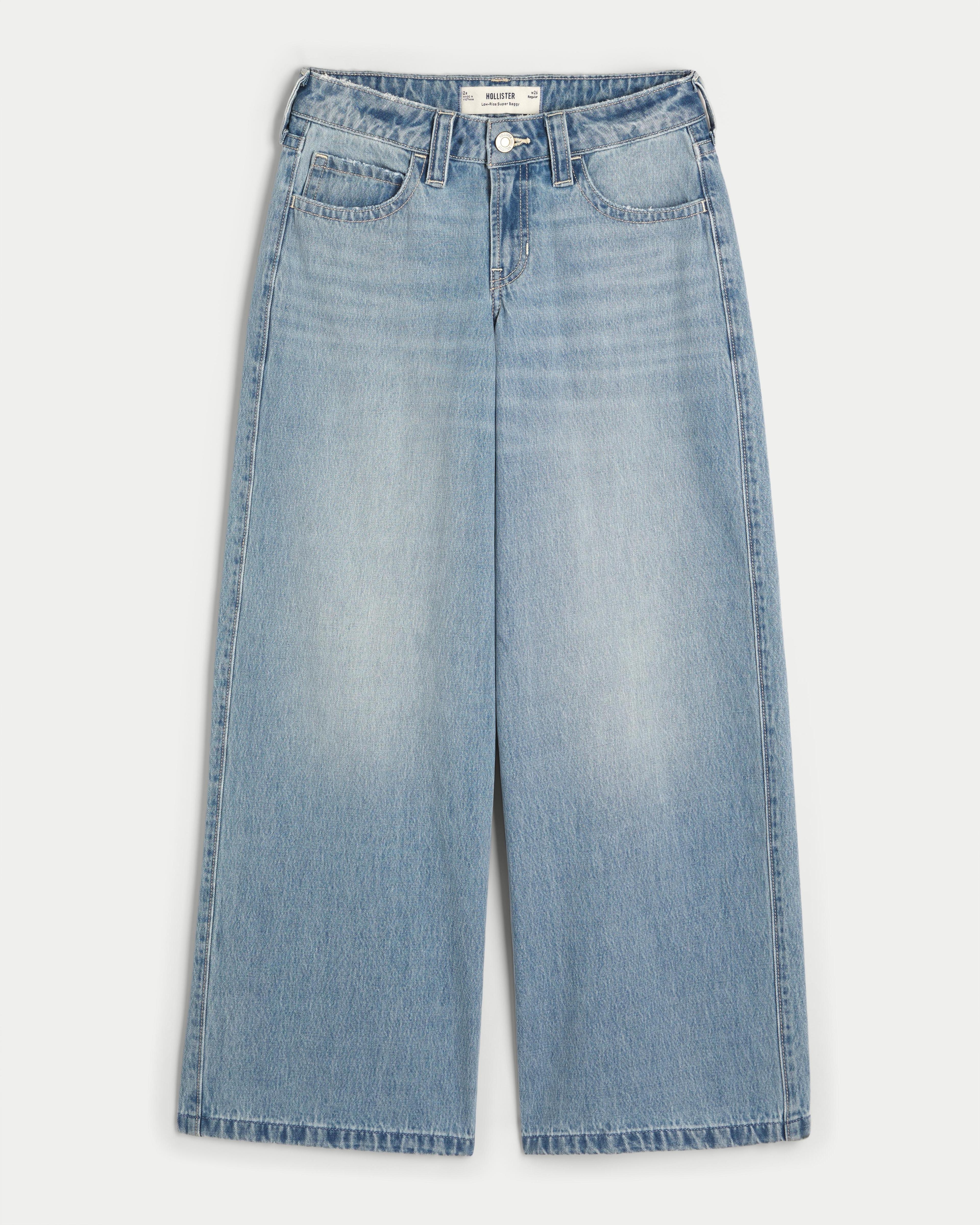 Low-Rise Light Wash Baggy Jeans Product Image