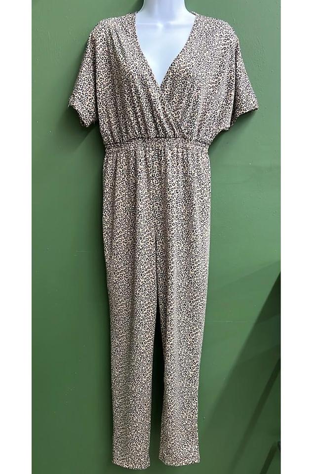 Leopard jumpsuit w/pockets Product Image