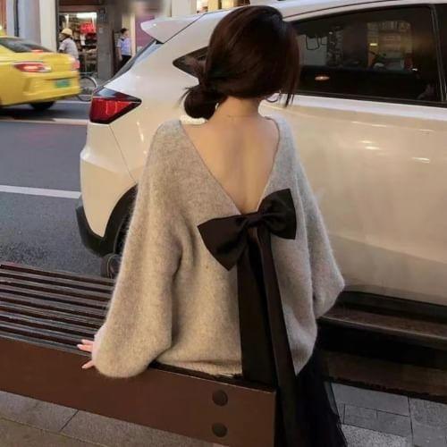 V-Neck Bow Back Plain Sweater Product Image