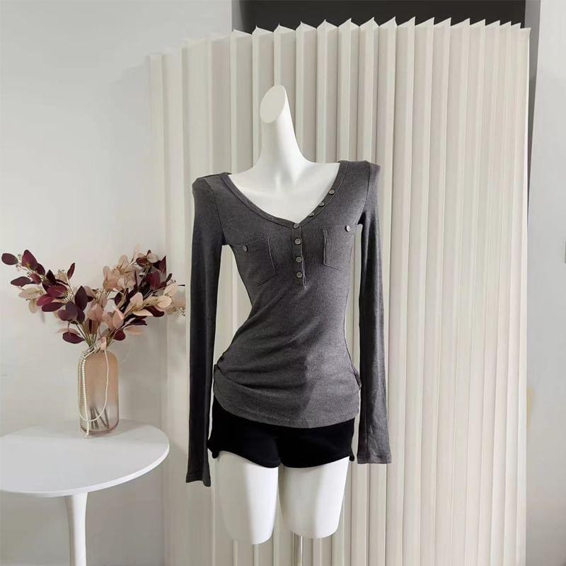 Long-Sleeve Plain Henley T-Shirt Product Image