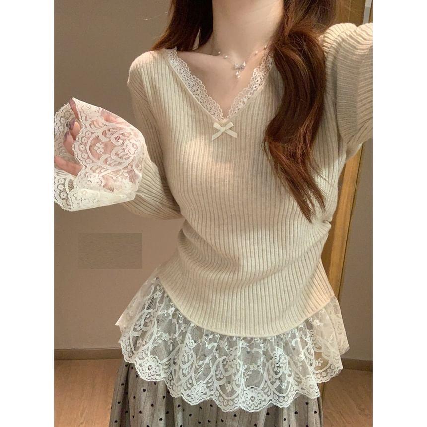 Long-Sleeve V-Neck Lace Trim Ribbed Knit Top Product Image