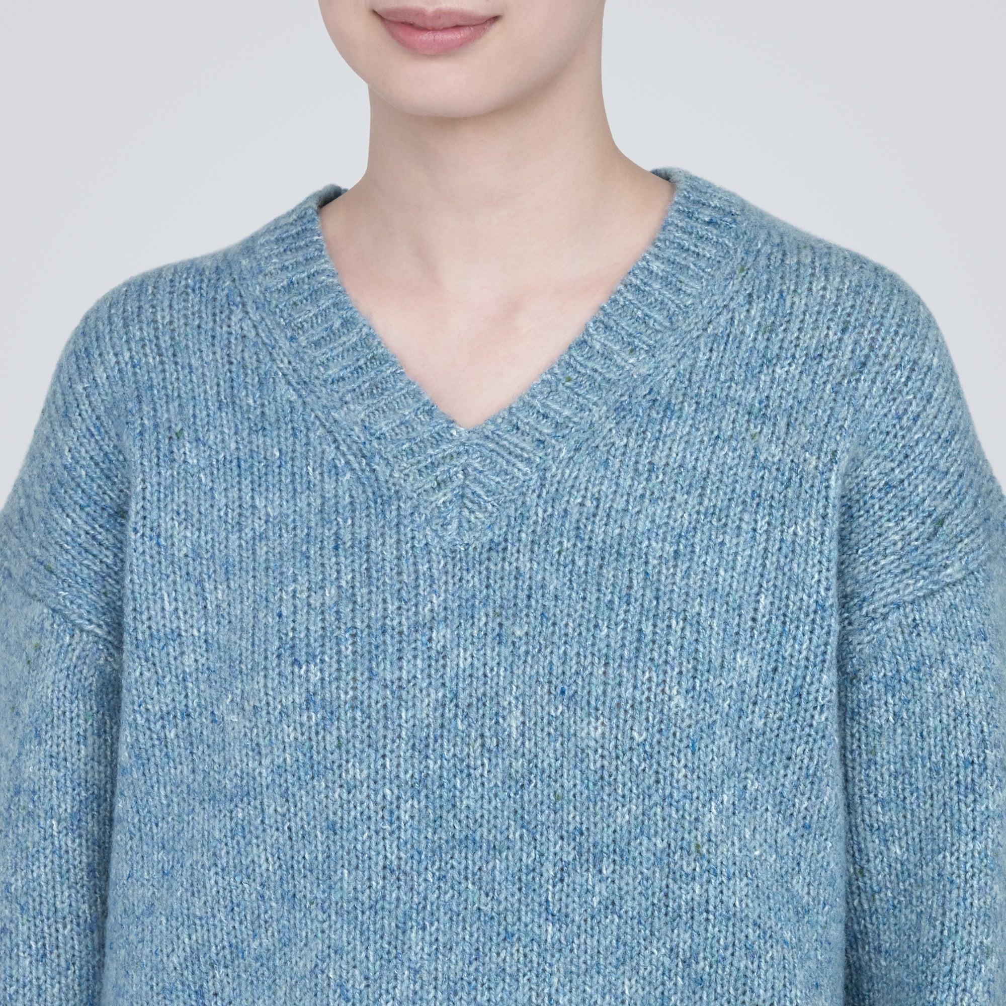 Women's Yak-Wool Mix V Neck Sweater Product Image