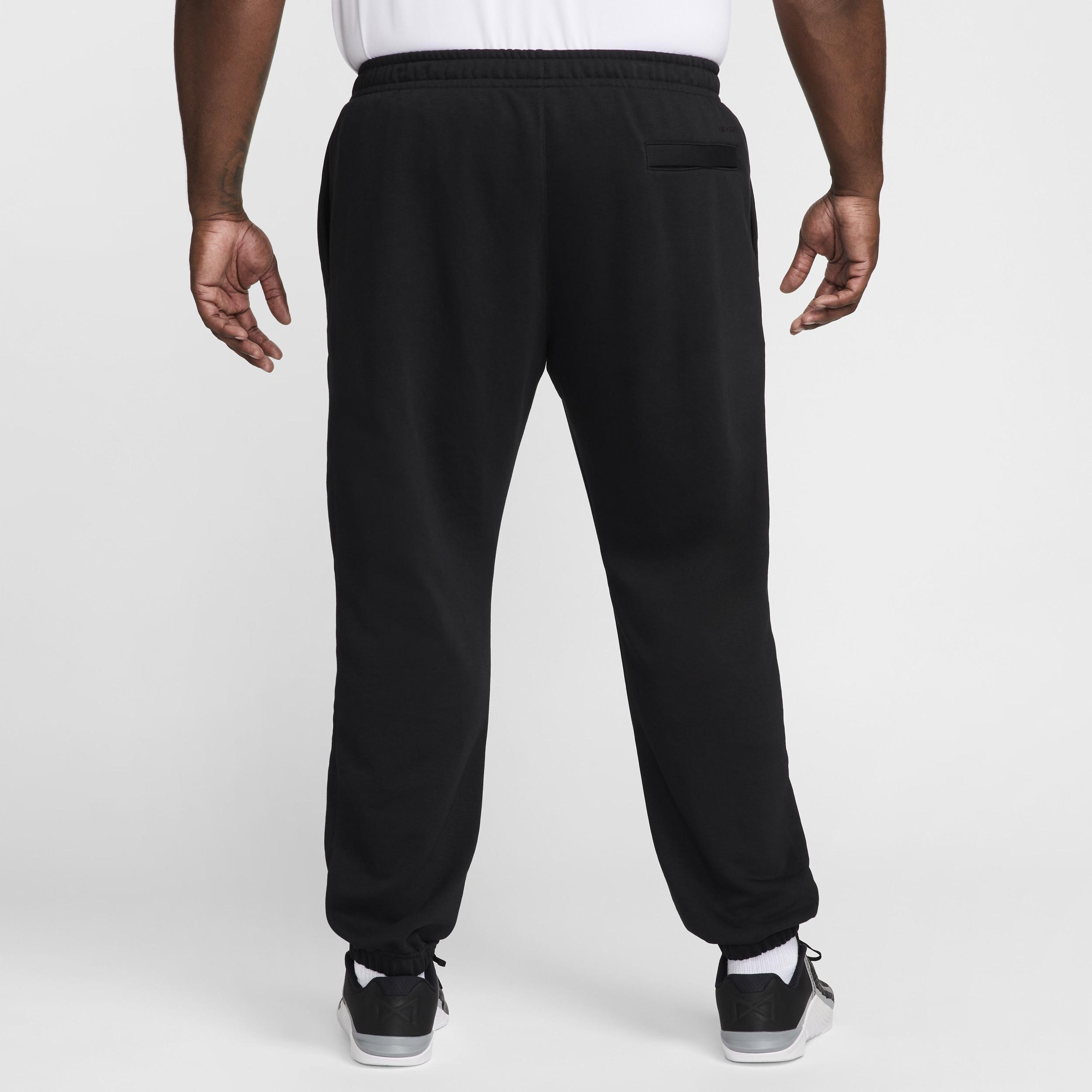 Nike Men's Swoosh Dri-FIT Fleece Fitness Jogger Pants Product Image