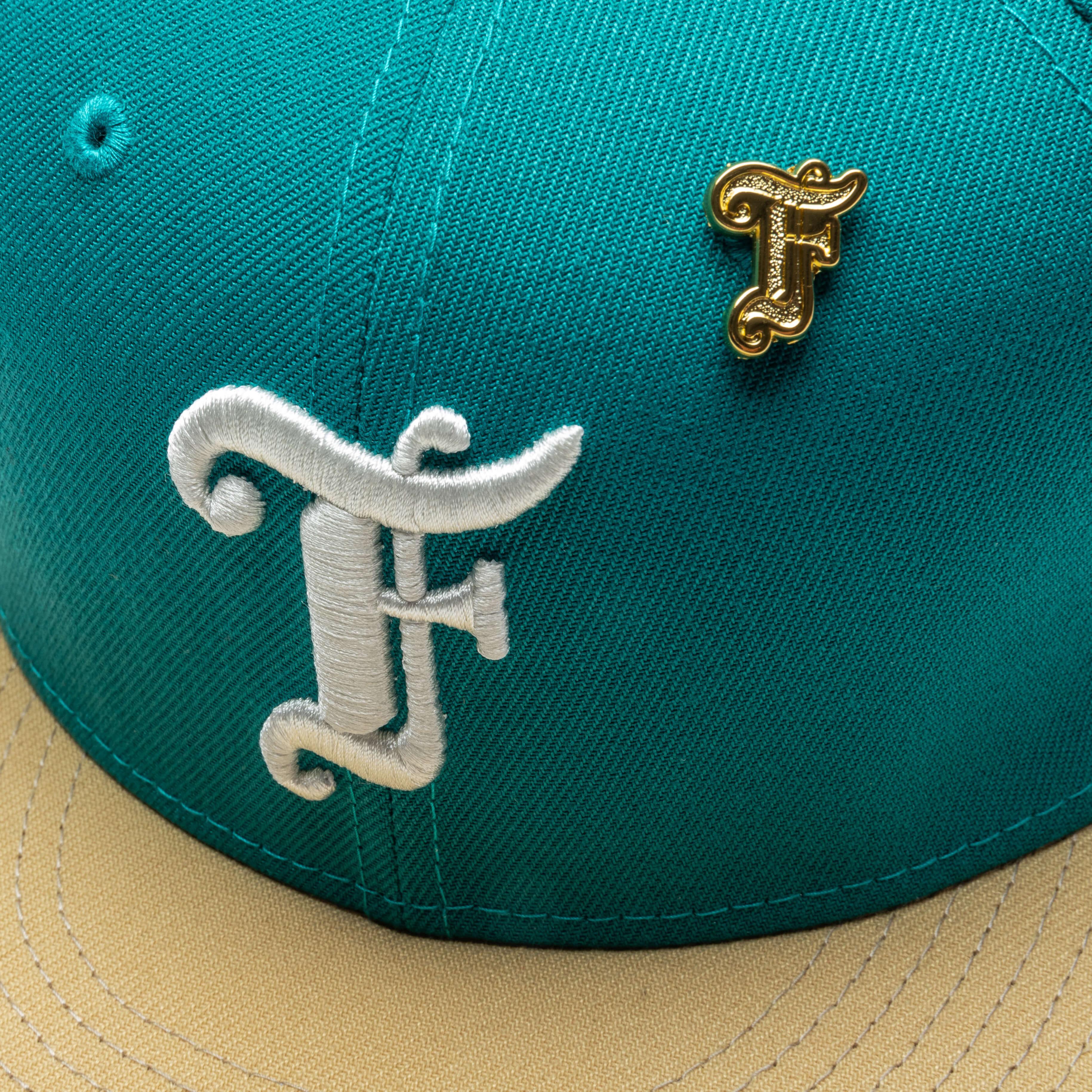 Feature x New Era Old English F Snapback - Northwest Green/Vegas Gold Male Product Image