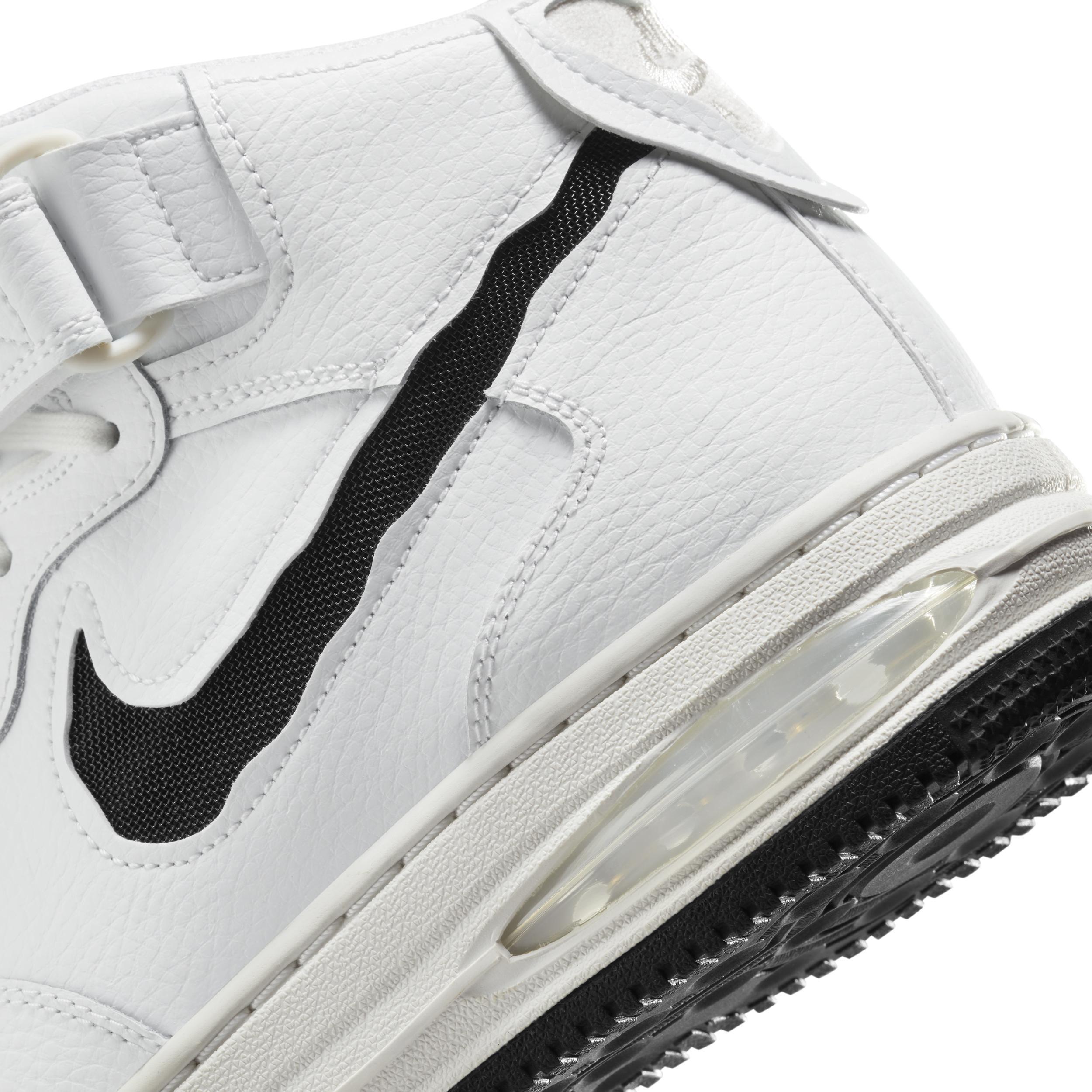 Nike Men's Air Force 1 Mid Evo Shoes Product Image