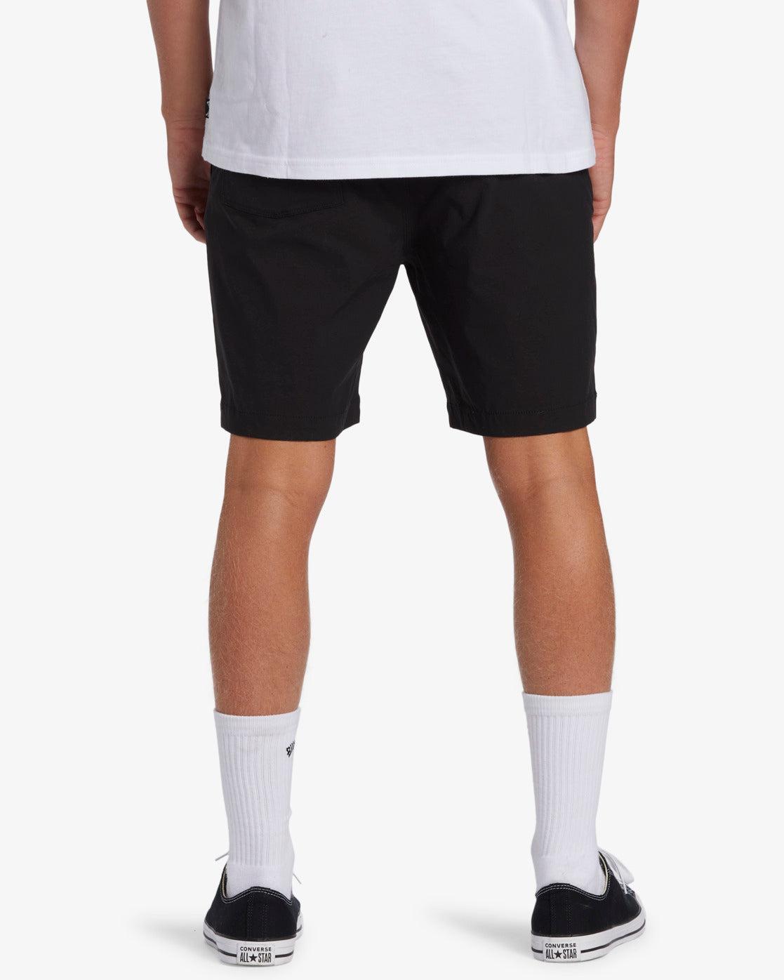 Surftrek Plus 19" Hybrid Shorts - Black Male Product Image