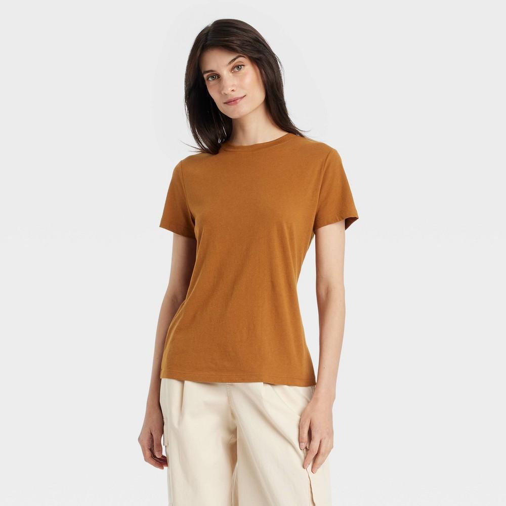 Womens Short Sleeve T-Shirt - A New Day Rust L Product Image