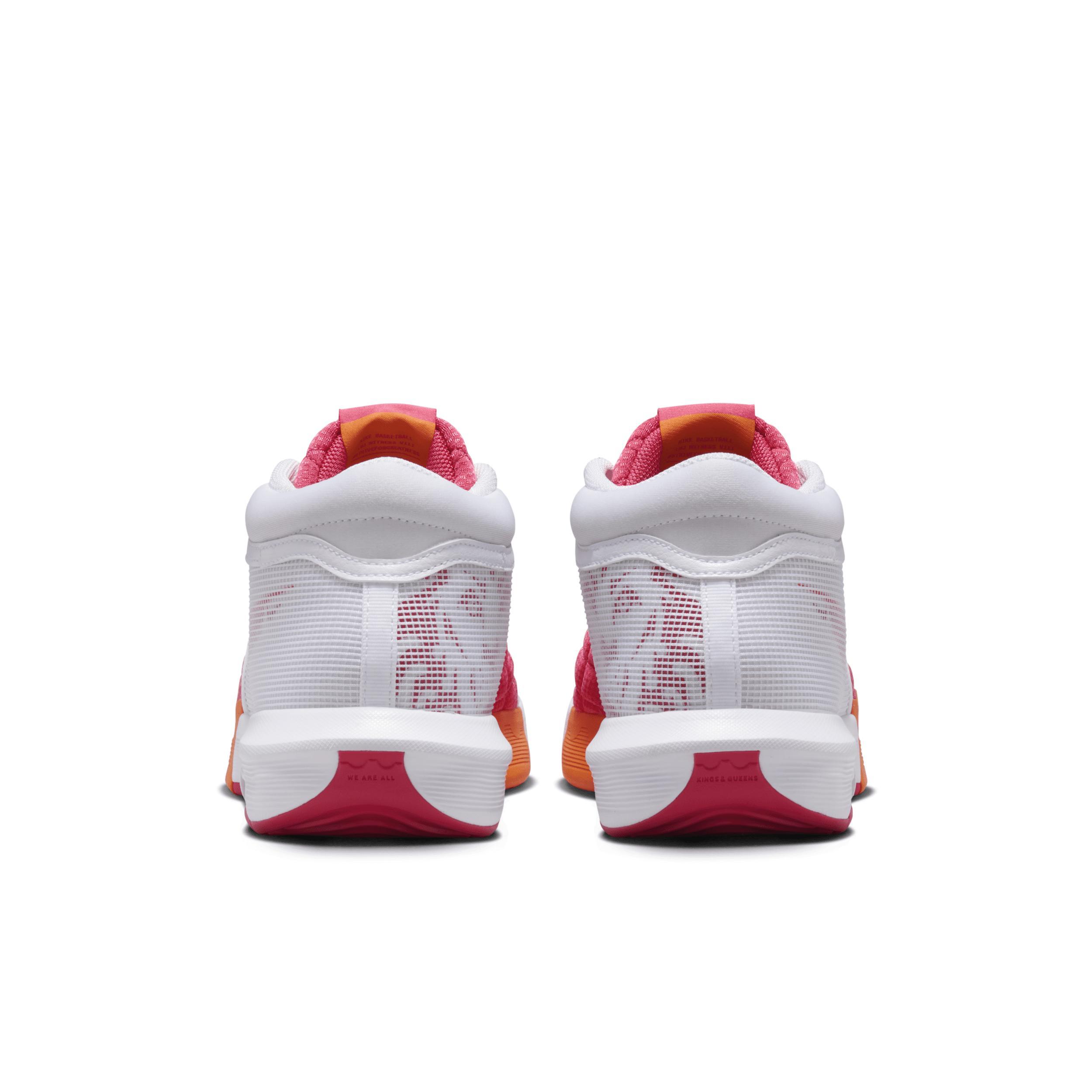 Nike Men's LeBron Witness 8 Basketball Shoes Product Image