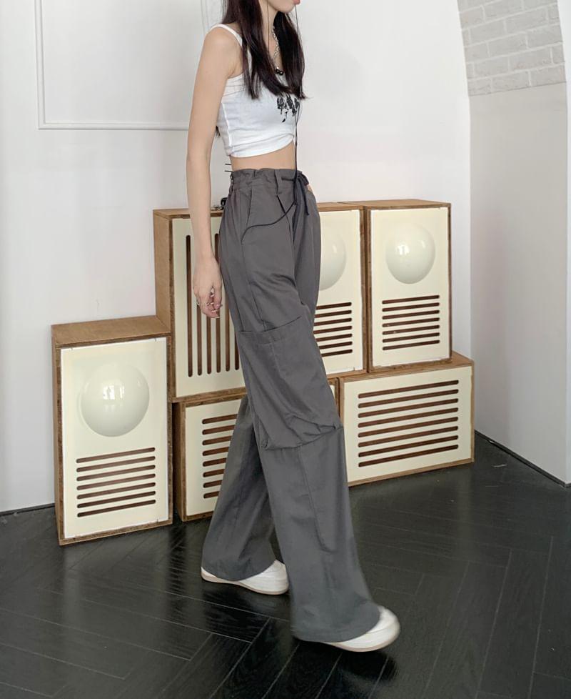 Drawstring Waist Plain Wide Leg Cargo Pants Product Image