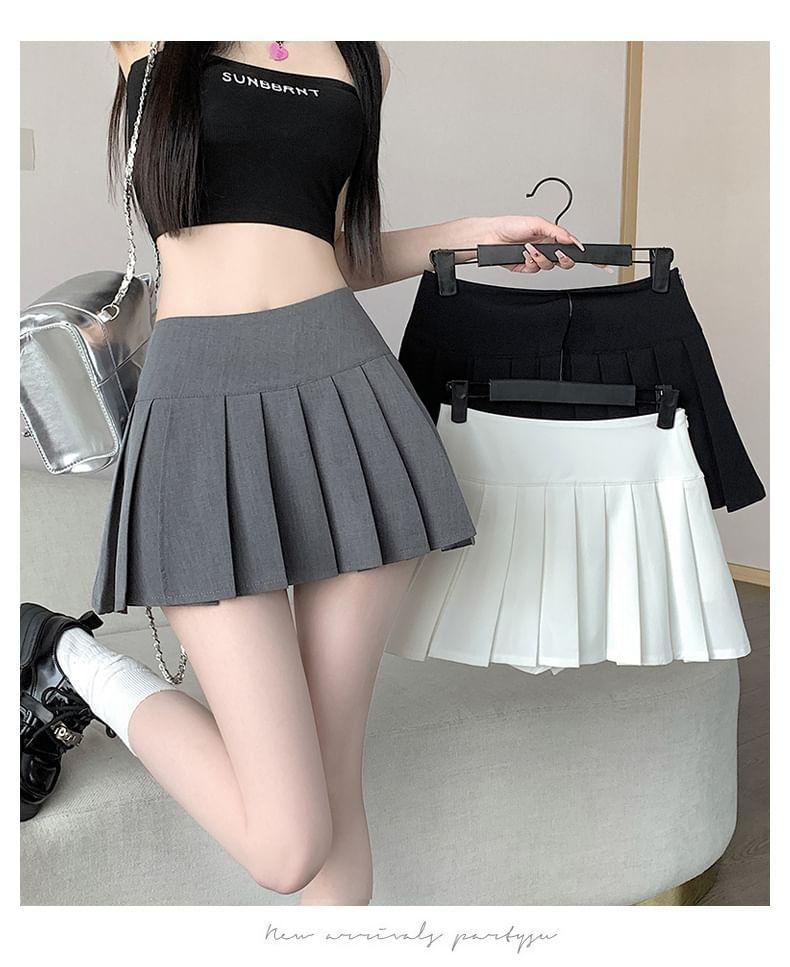 High Waist Plain Mini A-Line Pleated Skirt Product Image