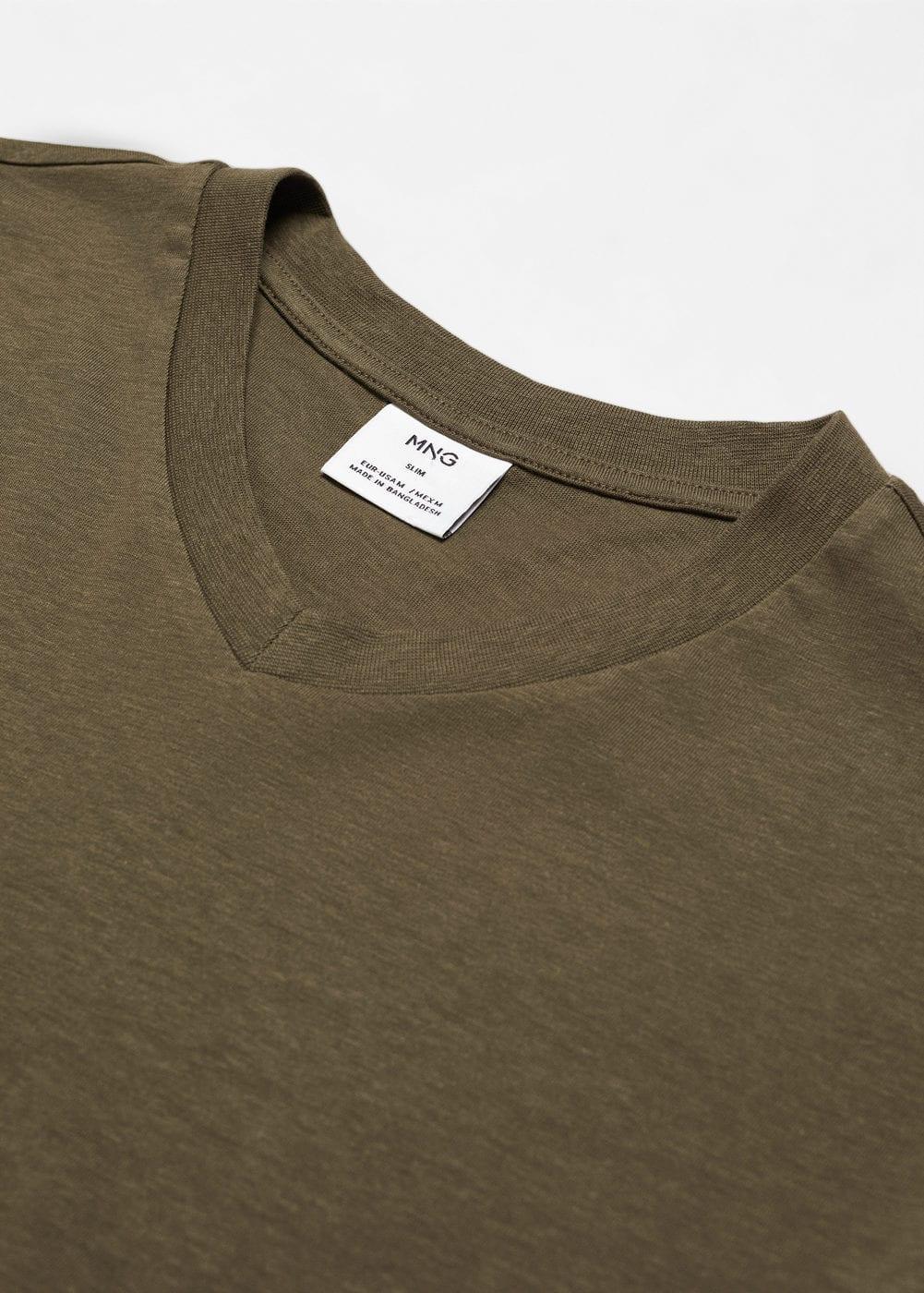 MANGO MAN - Basic cotton V-neck T-shirt dark greenMen Product Image