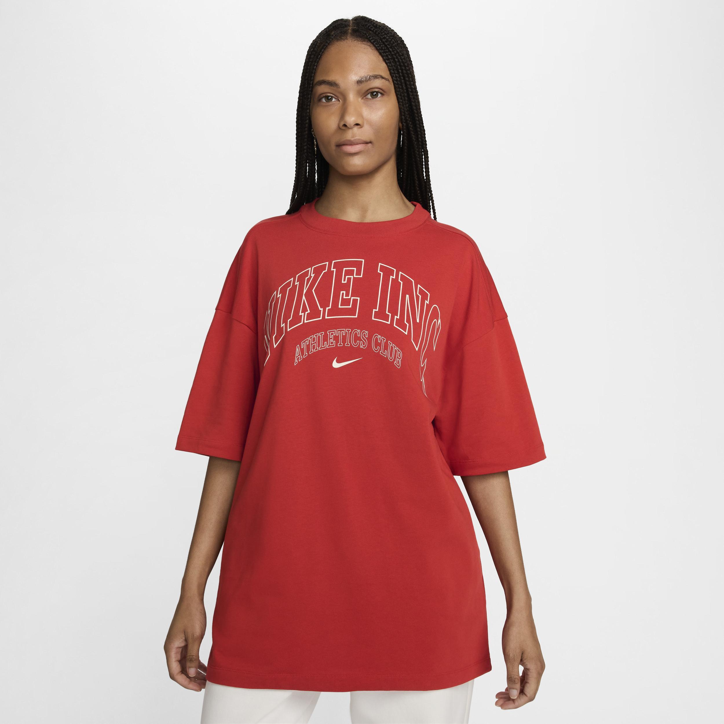 Women's Nike Sportswear Essential Oversized T-Shirt Product Image