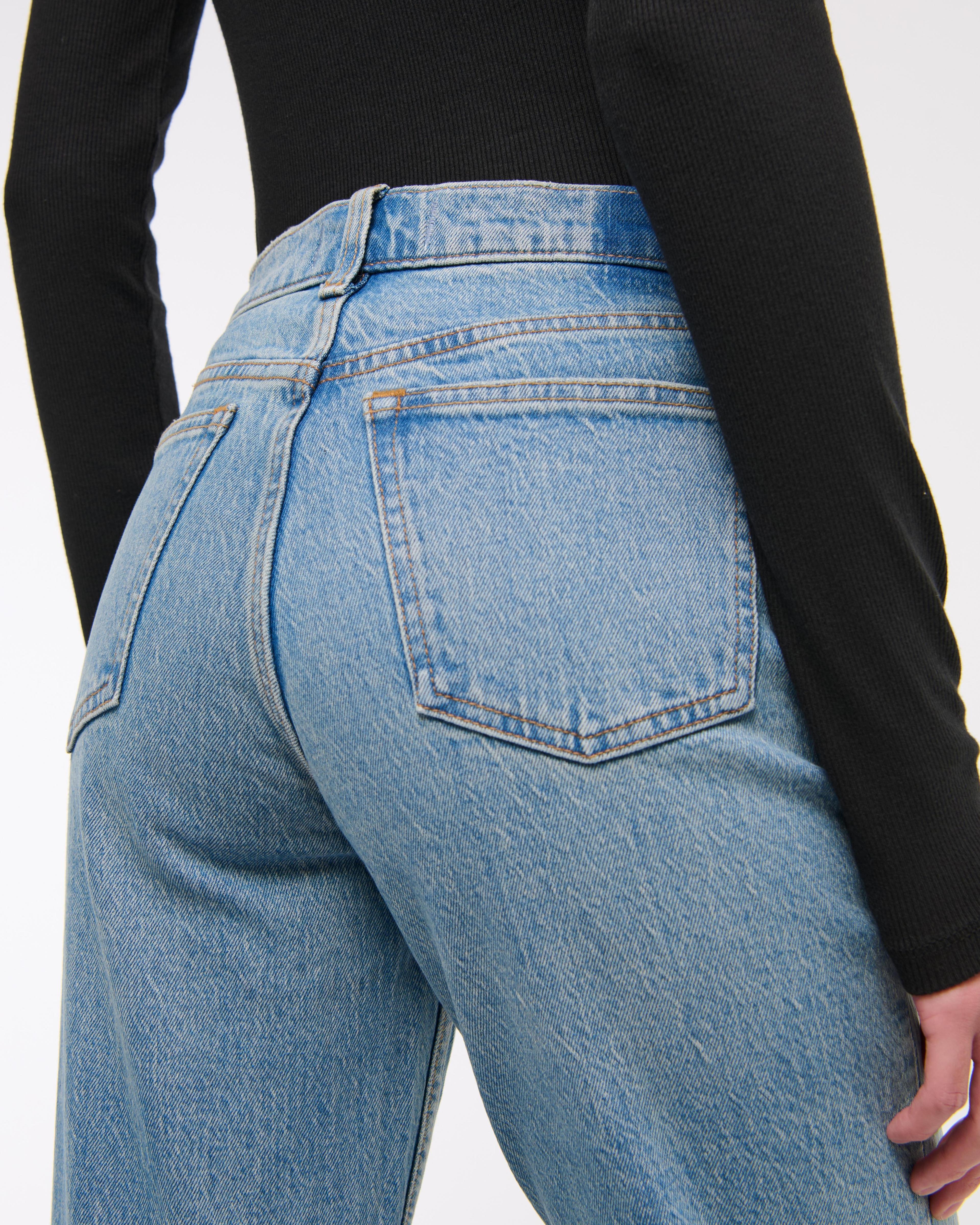 Mid Rise 90s Straight Jean Product Image