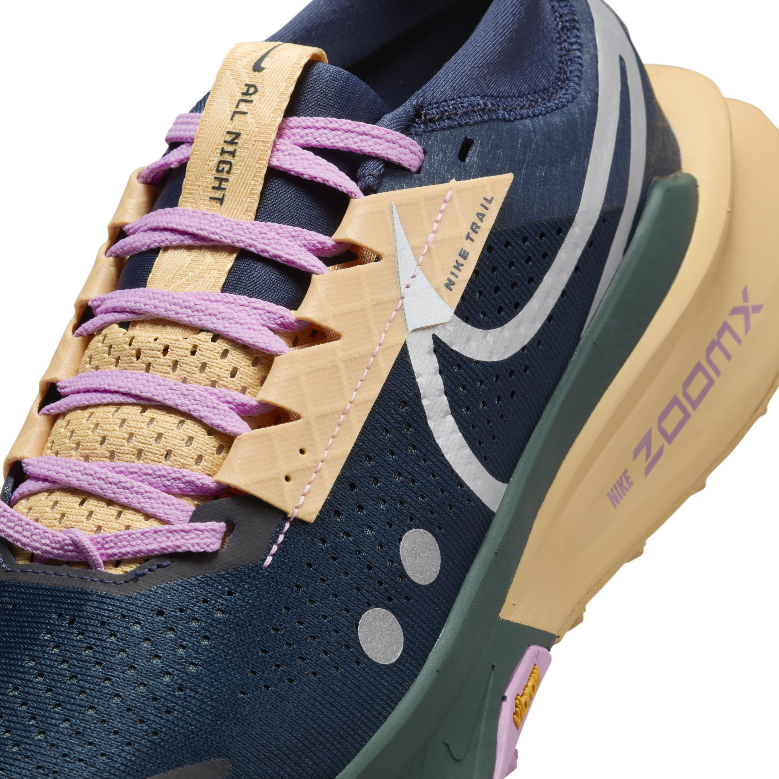 Nike Women's Zegama 2 Trail Running Shoes Product Image