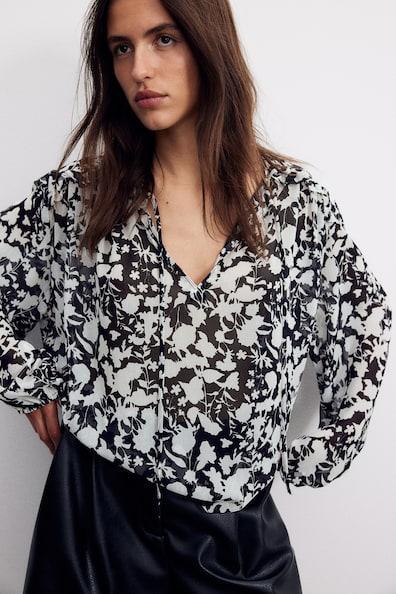 Ruffle-Trimmed Blouse Product Image