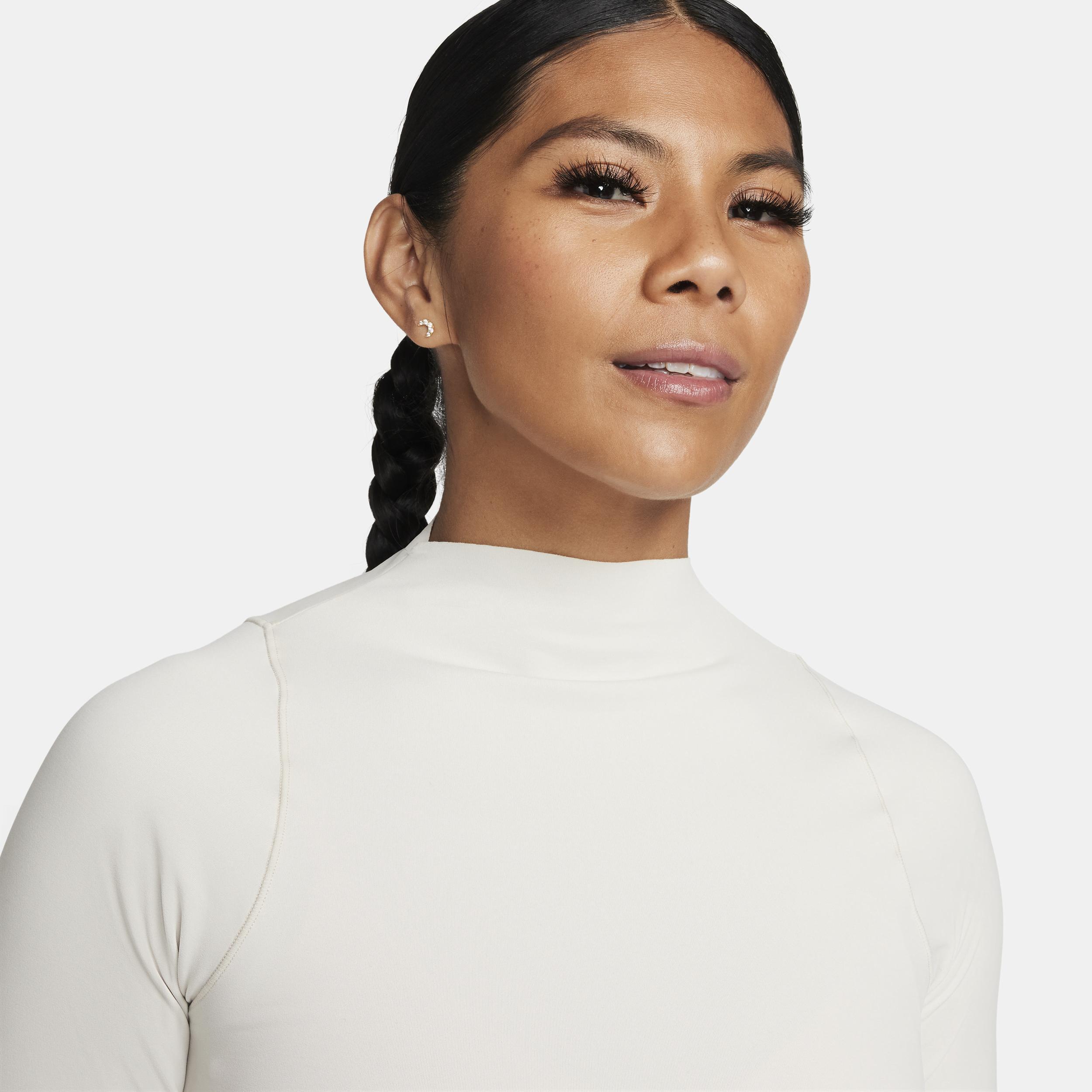 Nike Women's Zenvy Dri-FIT Long-Sleeve Top Product Image