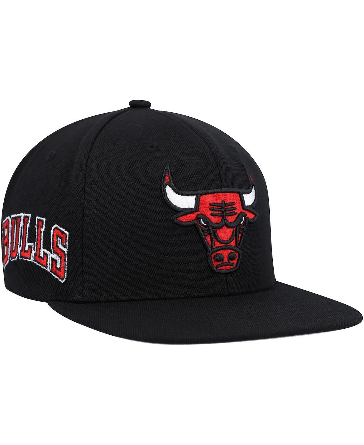 Mens Mitchell & Ness Chicago Bulls Side Core 2.0 Snapback Hat Product Image