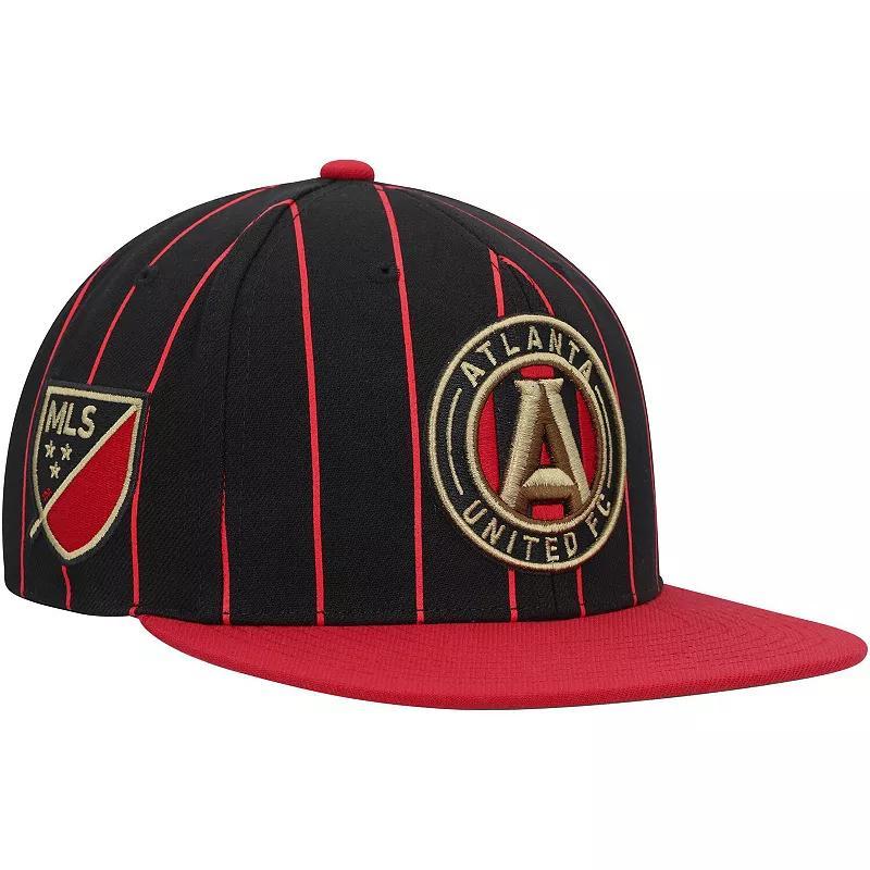 Mens Mitchell & Ness Black Atlanta United FC Team Pin Snapback Hat Product Image