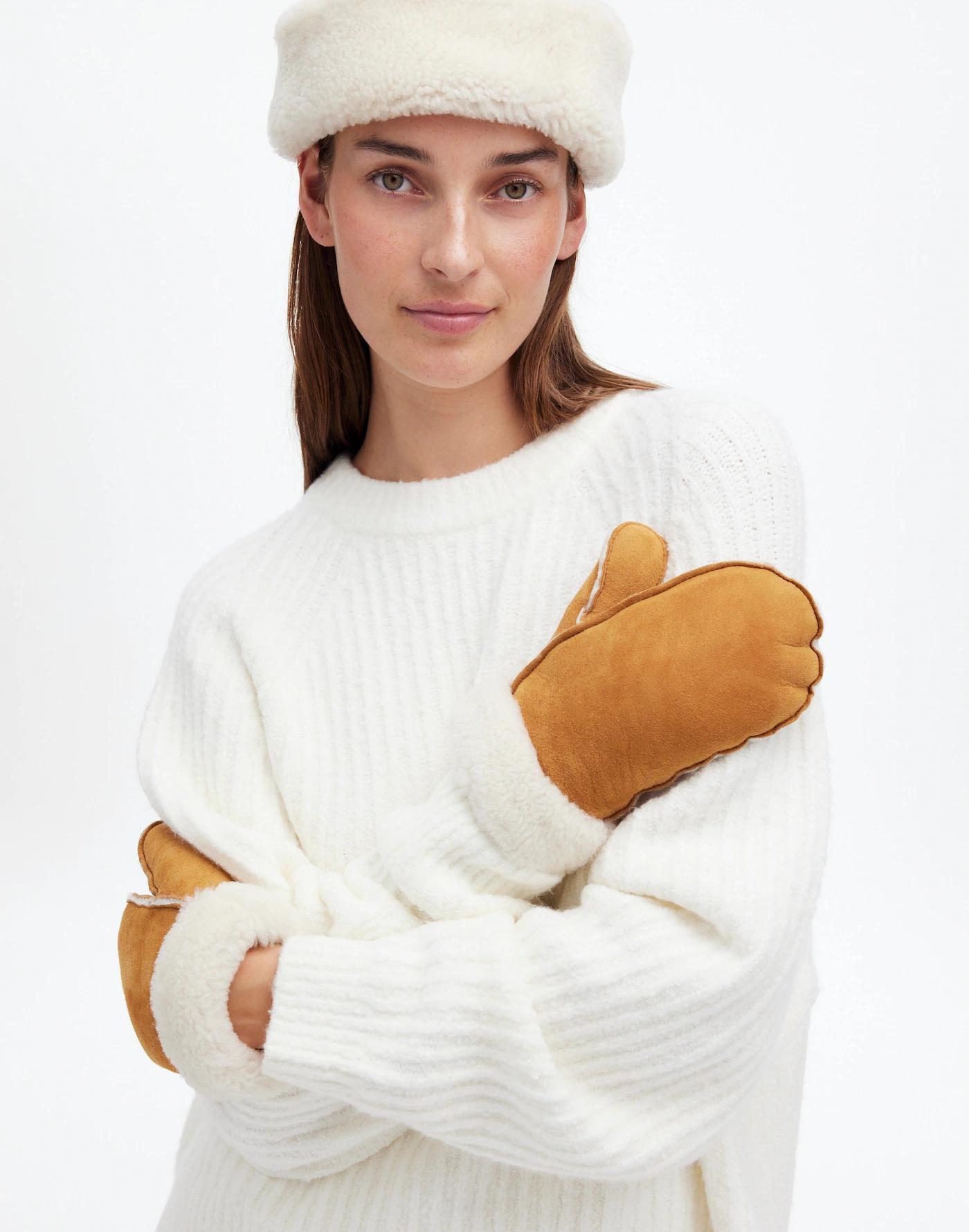 Owen Barry™ Sheepskin Mittens Product Image