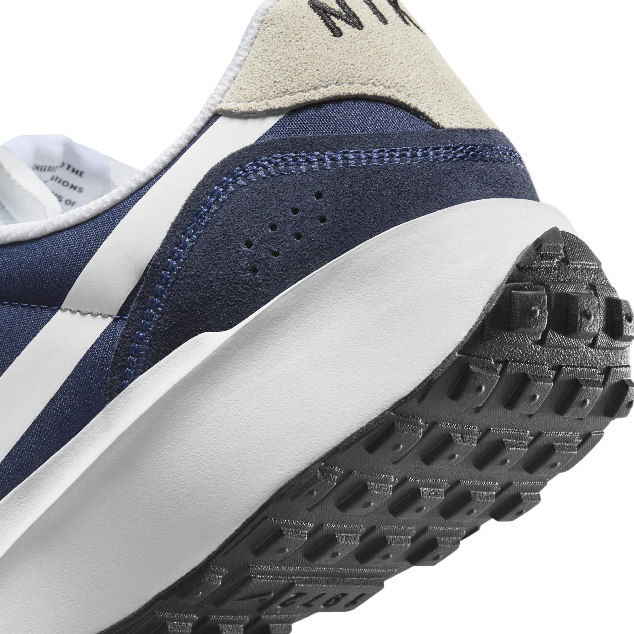 Nike Men's Waffle Nav Shoes Product Image