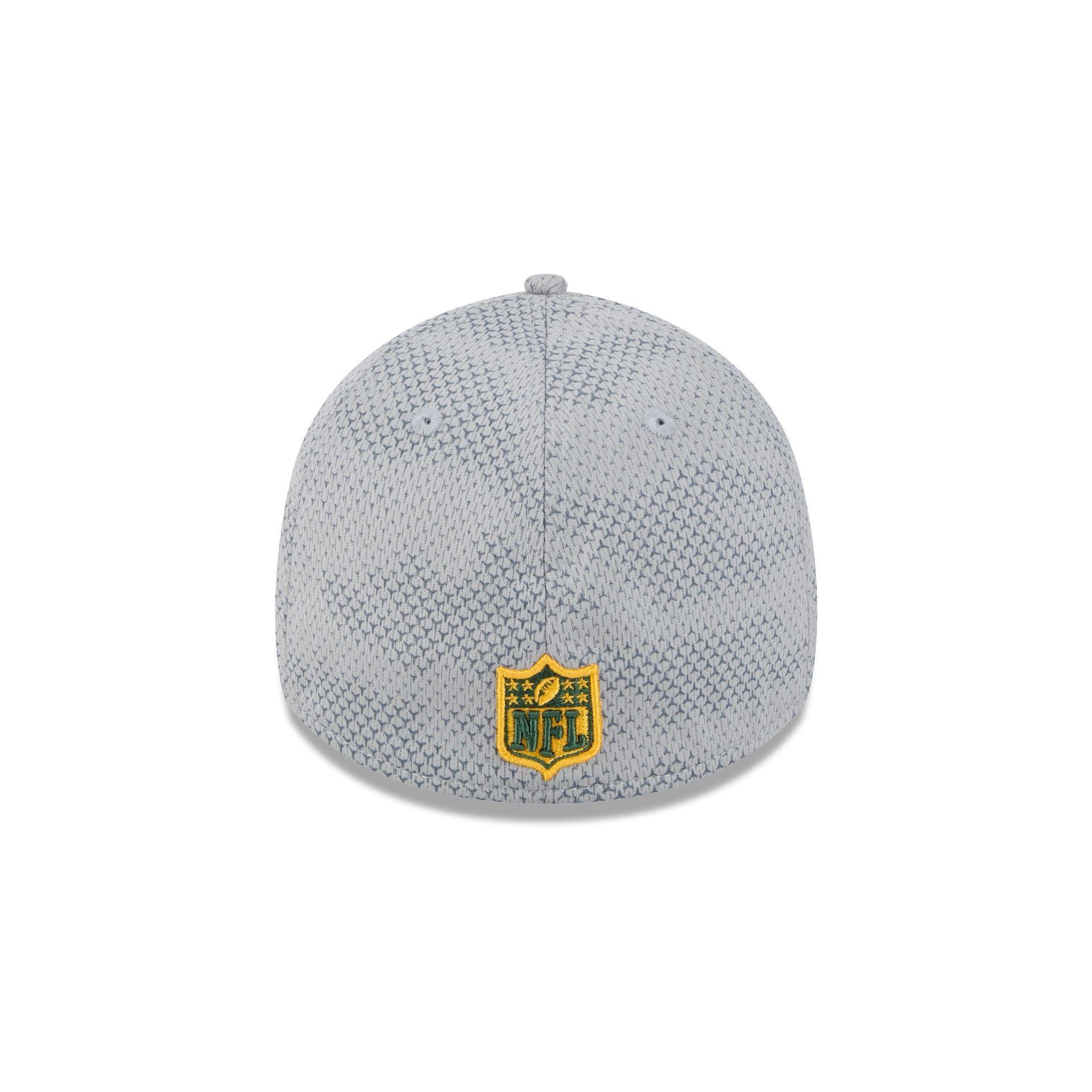 Green Bay Packers 2024 Sideline Gray 39THIRTY Stretch Fit Hat Male Product Image