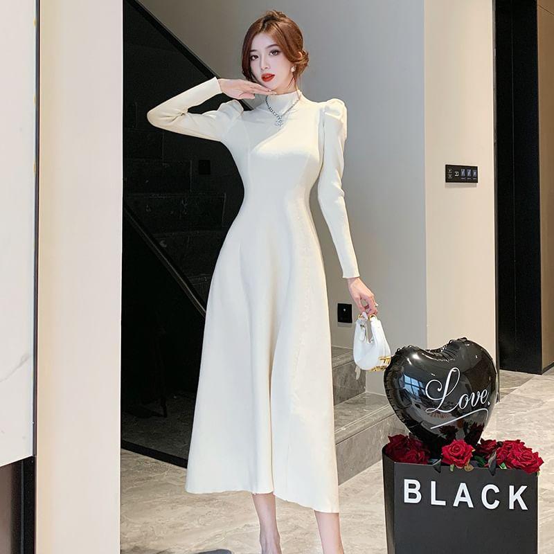 Puff Sleeve Round Neck Plain Knit Midi Mermaid Dress Product Image