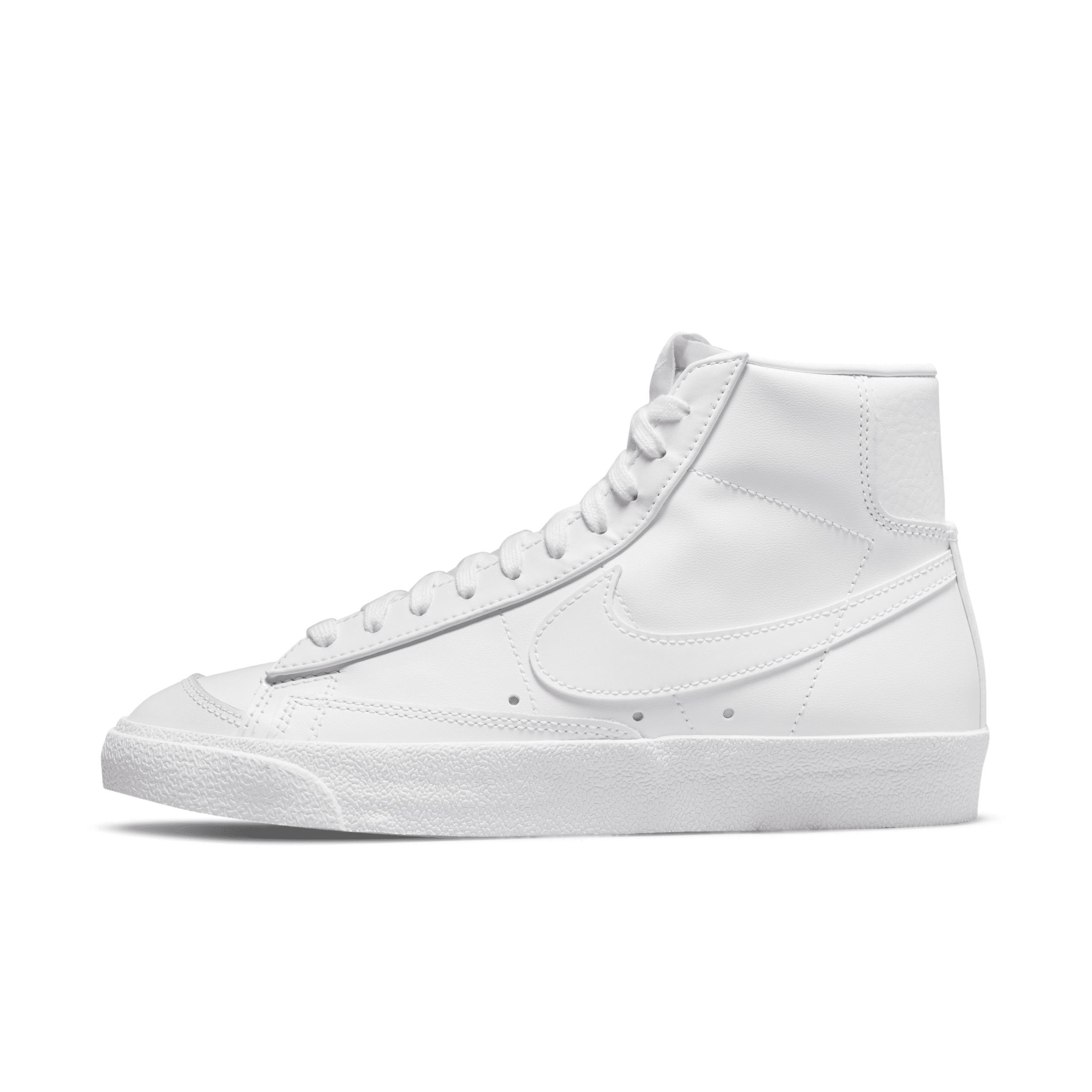 Nike Womens Blazer Mid 77 - Basketball Shoes White/White Product Image