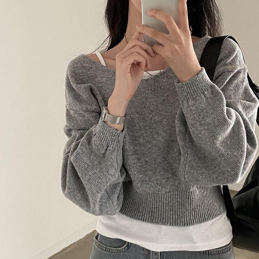 Long Sleeve V-Neck Plain Loose-Fit Knit Top Product Image