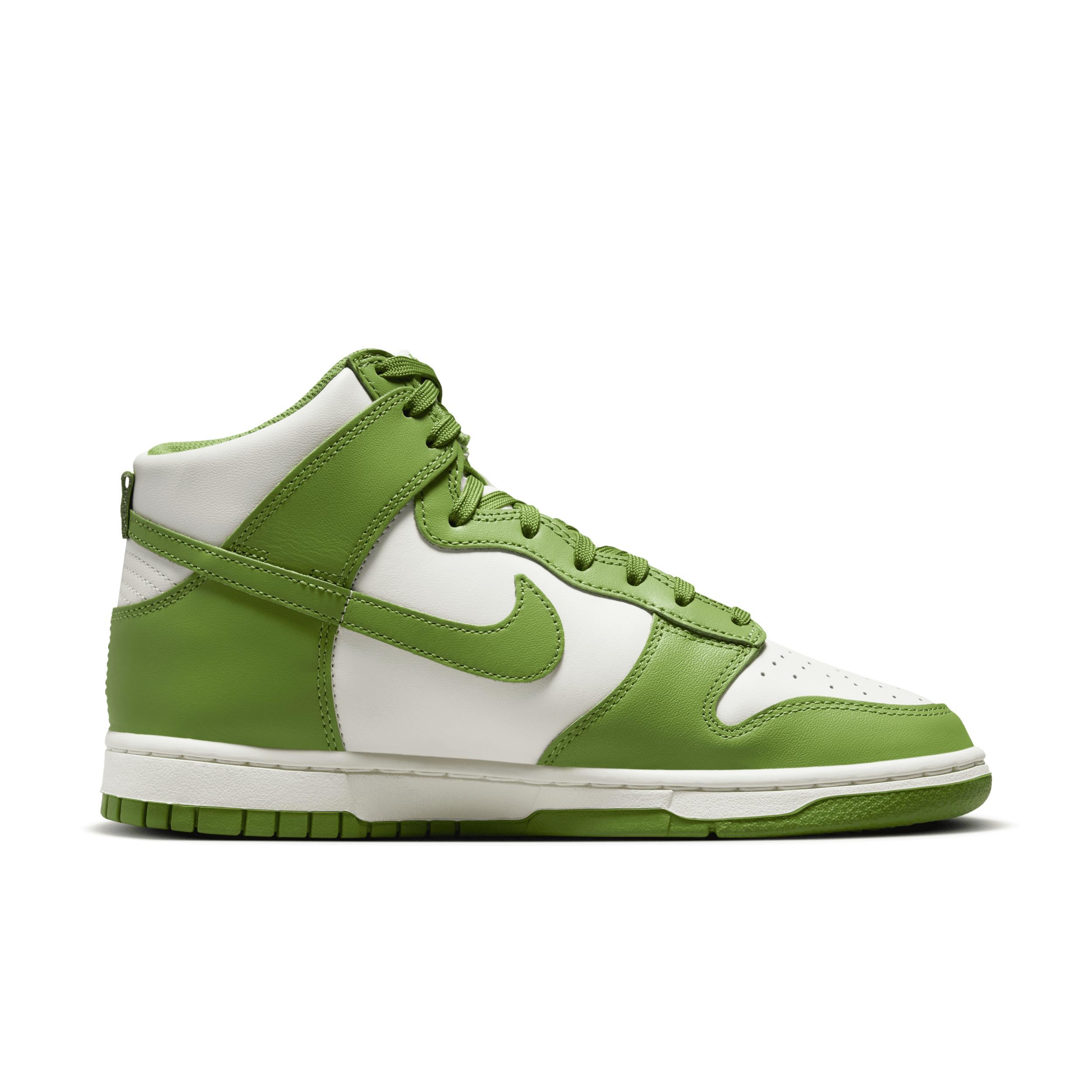 Nike Women's Dunk High Shoes Product Image