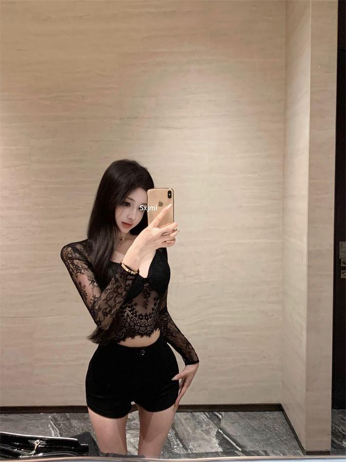 Long Sleeve V-Neck Lace Crop Top Product Image