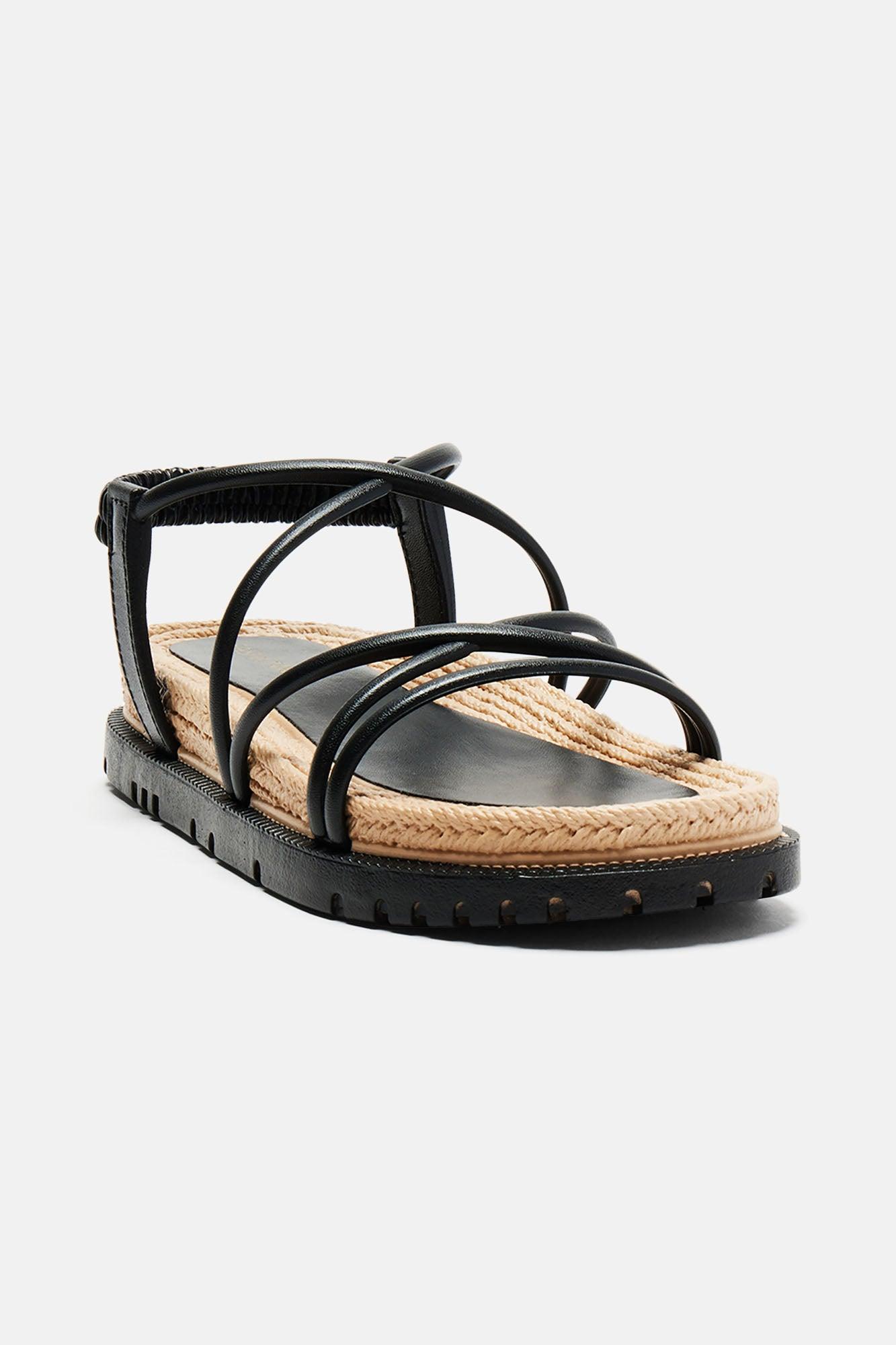 Alaia Flat Sandals - Black Product Image