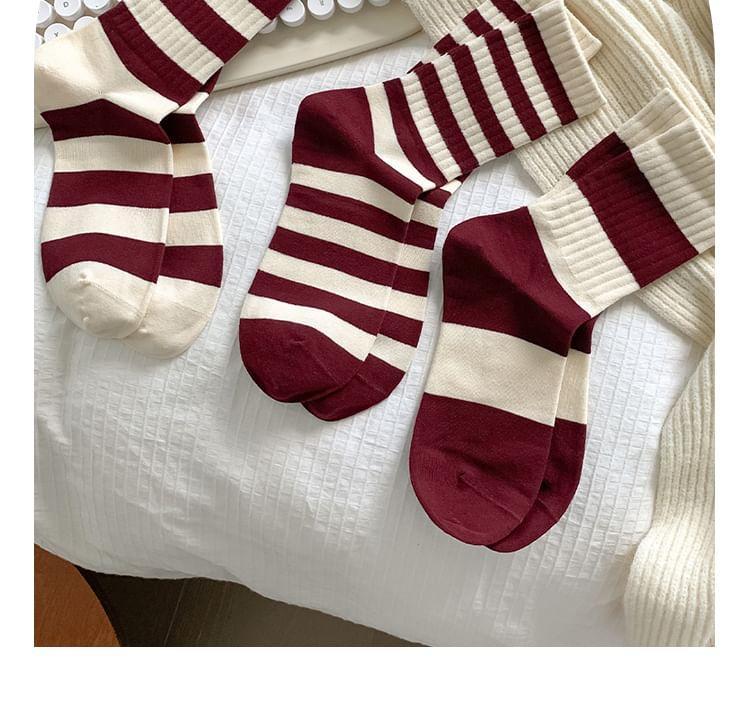 Patterned Short Socks Set Product Image