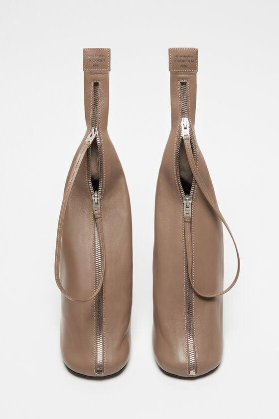 Leather zip heels Product Image