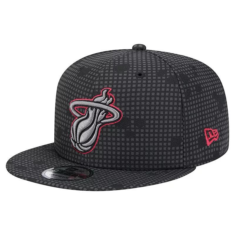 Mens New Era Miami Heat Midnight Ink Pop Outline 9FIFTY Snapback Hat Product Image