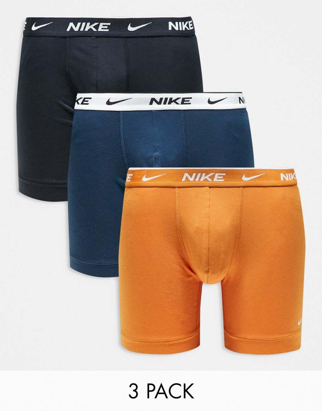 Nike Everyday Cotton Stretch 3 pack boxer brief in black/blue/orange Product Image