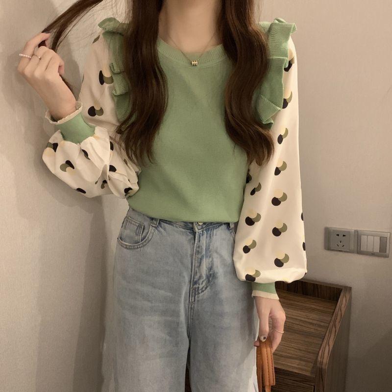 Puff-Sleeve Crew Neck Patterned Ruffle Knit Top Product Image