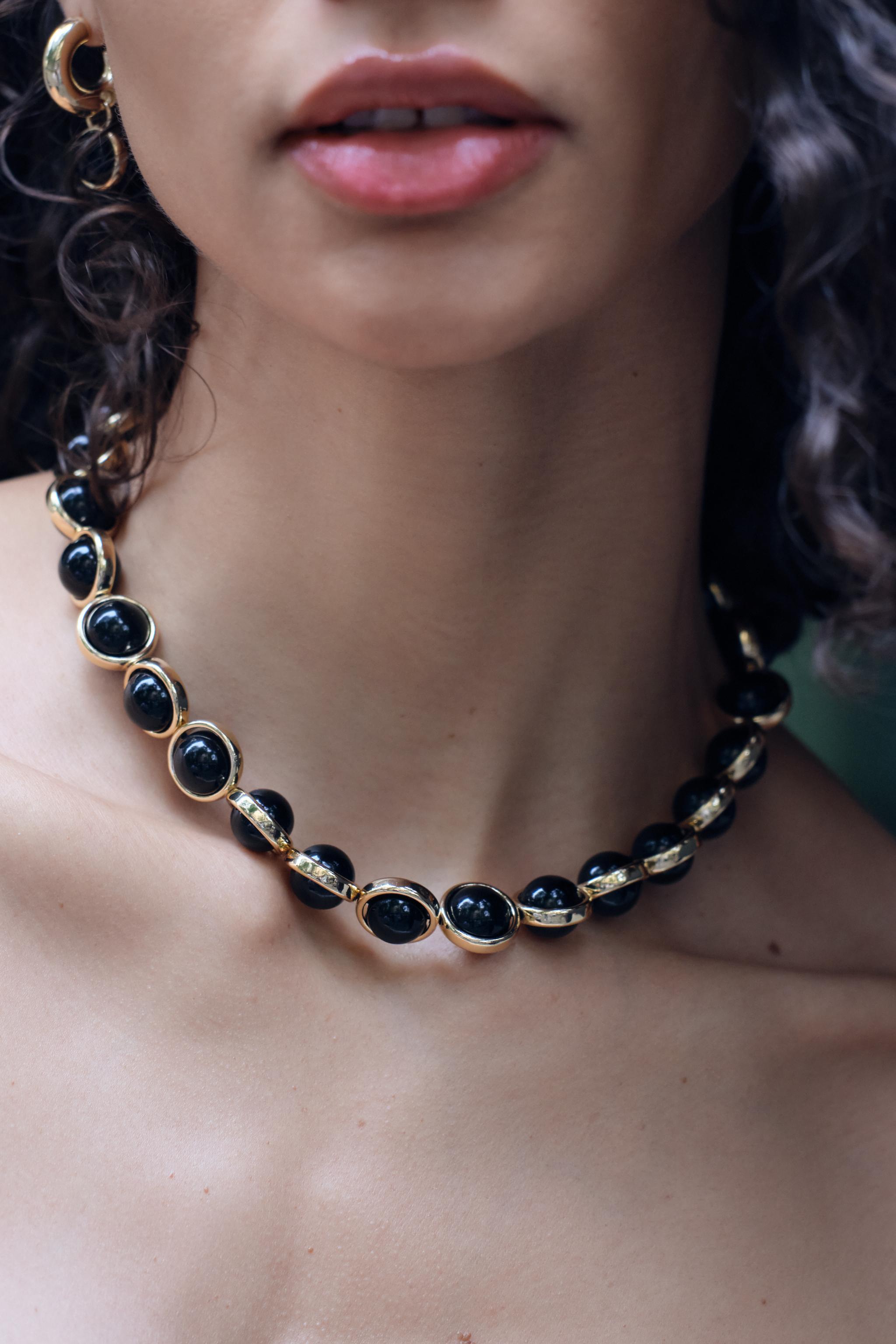 METAL SPHERES NECKLACE Product Image