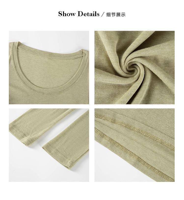 Long-Sleeve Scoop Neck Plain T-Shirt Product Image