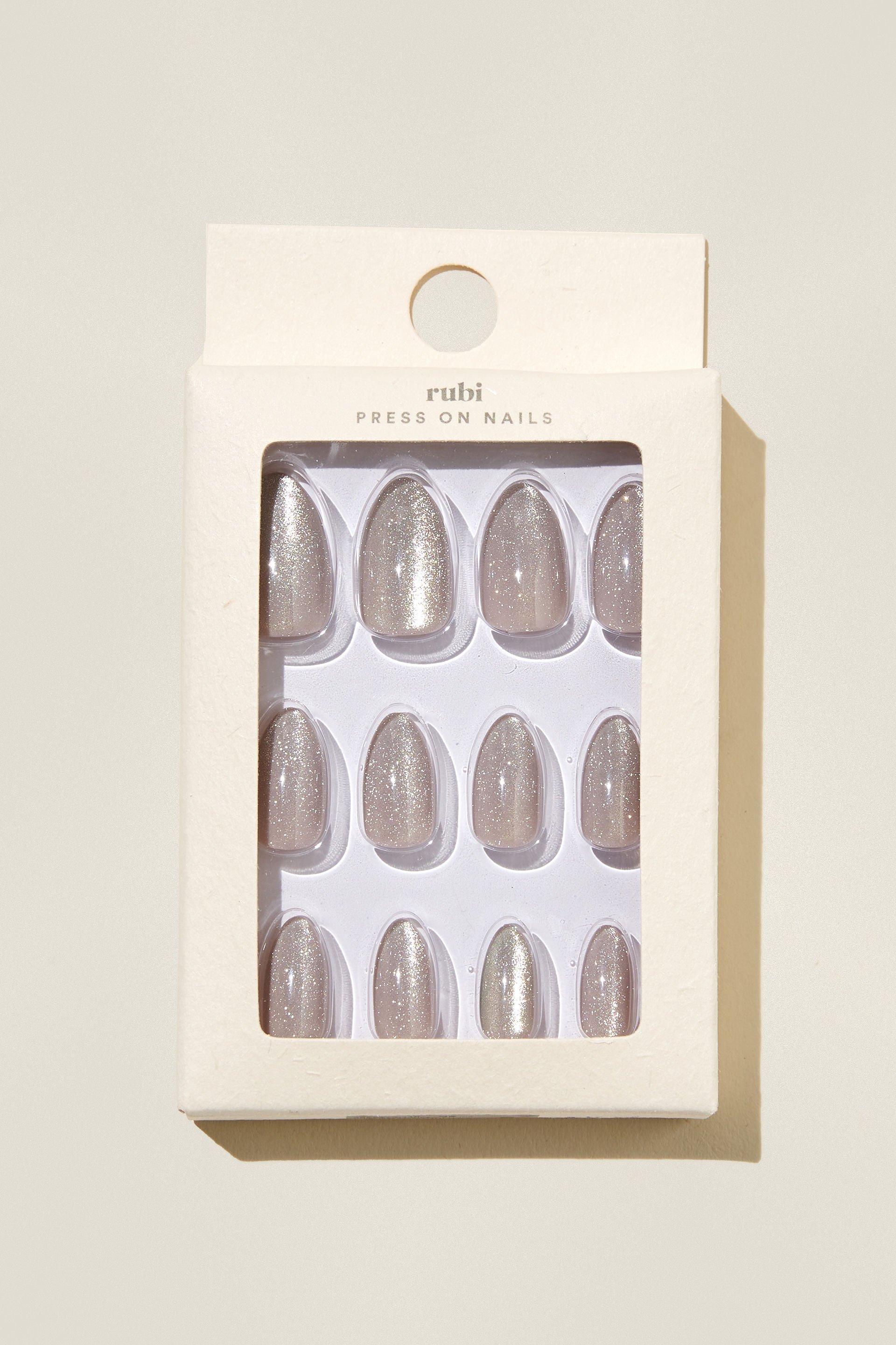 Press On Nails Product Image