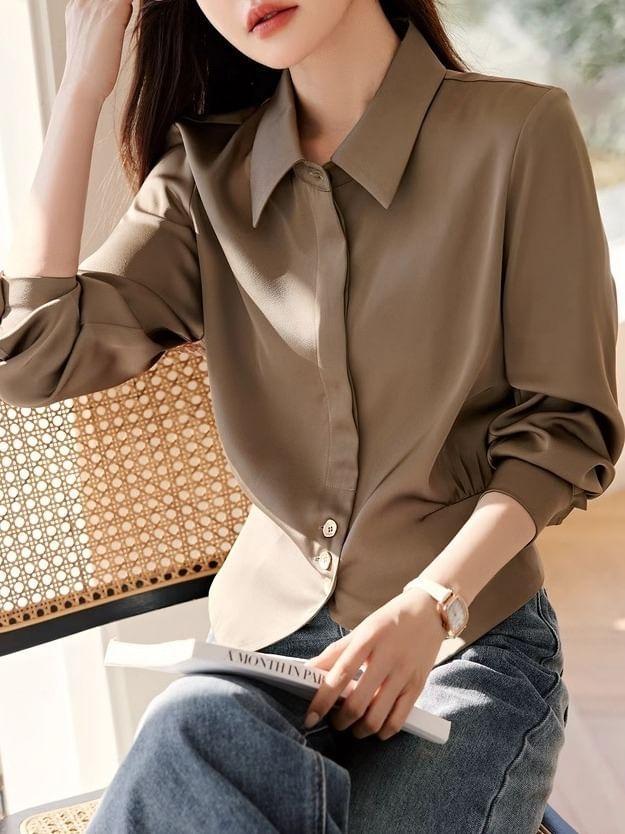 Long-Sleeve Plain Crop Shirt Product Image