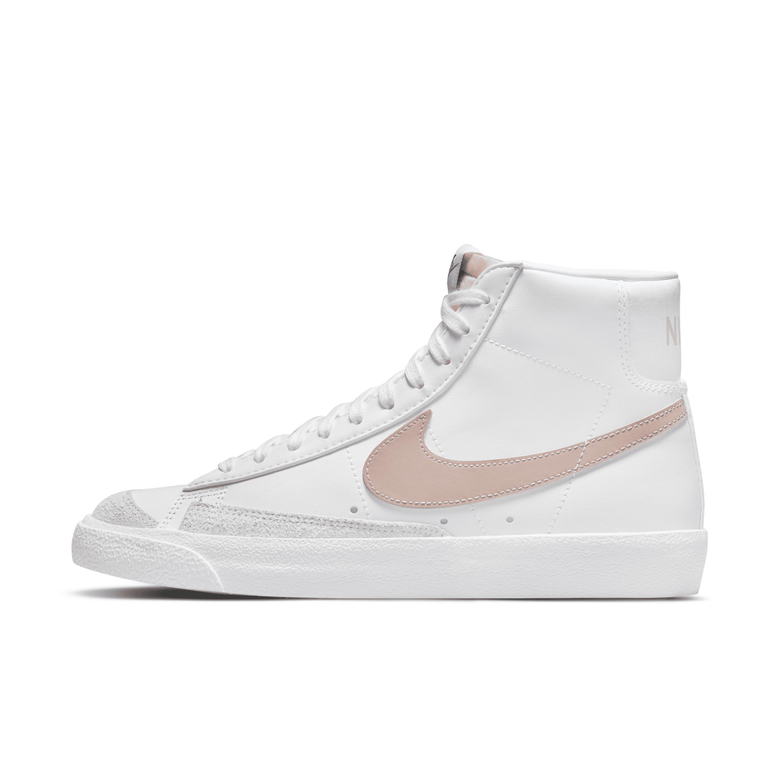 Nike Blazer Mid 77 Sneaker Product Image