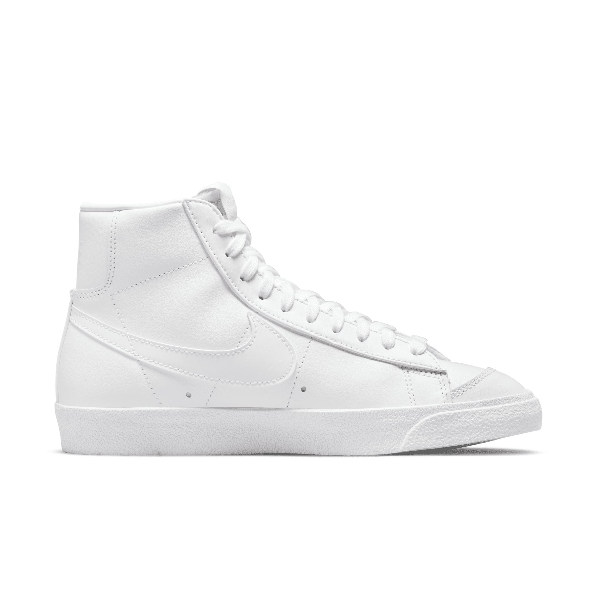 Nike Womens Blazer Mid 77 - Basketball Shoes White/White Product Image