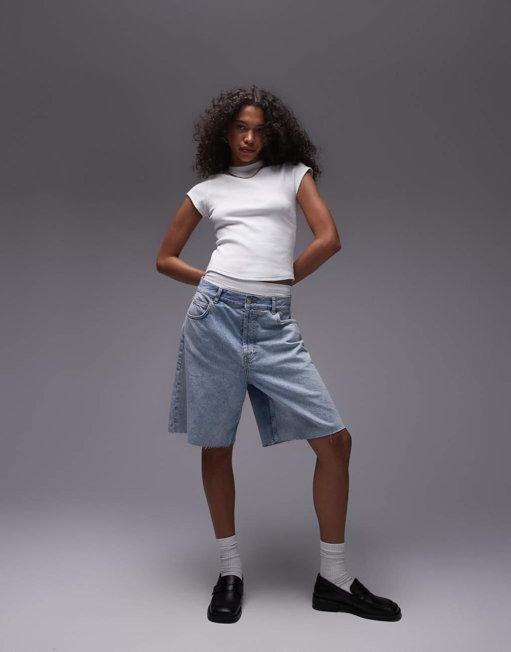 Topshop rib curve hem fitted tee in white Product Image