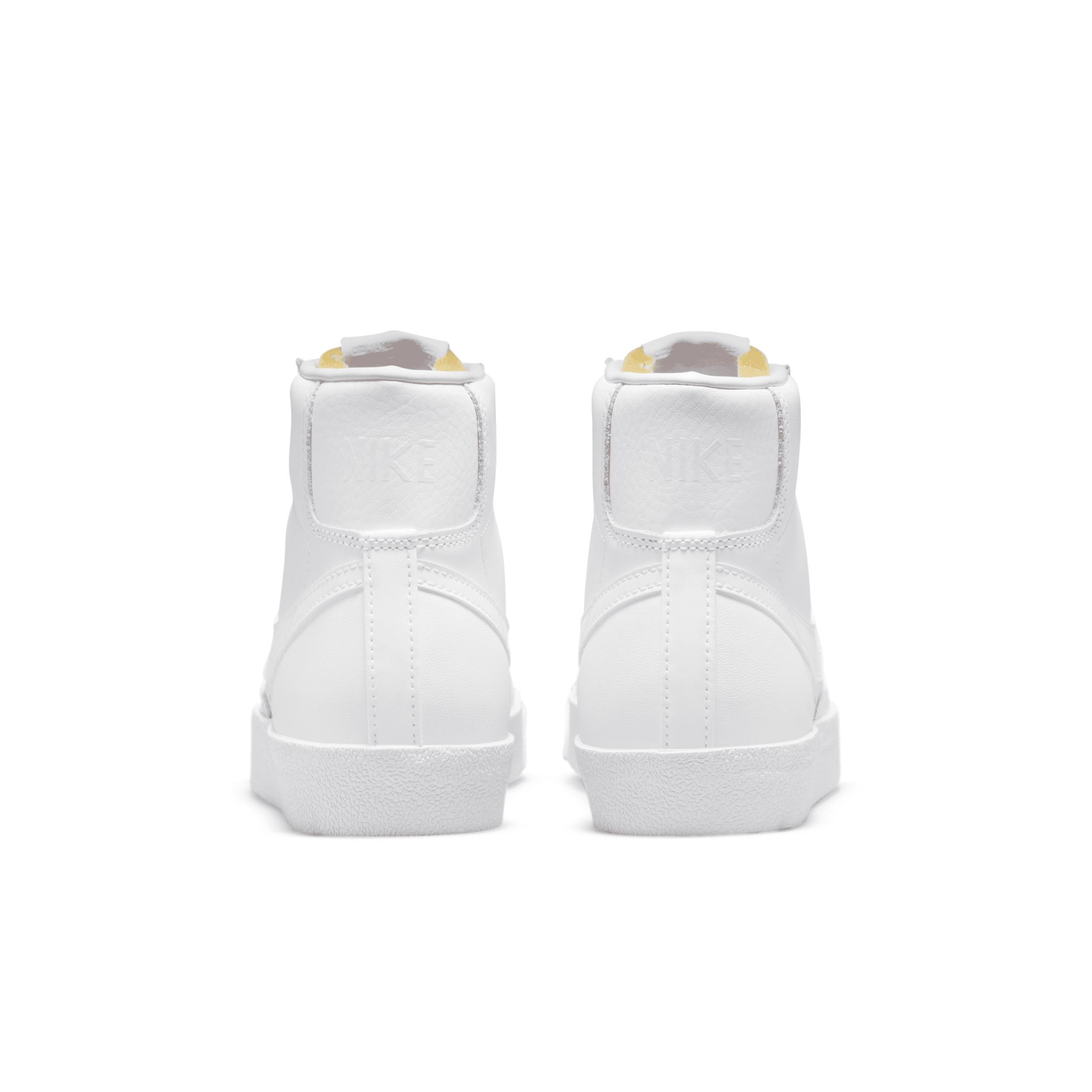 Nike Womens Blazer Mid 77 - Basketball Shoes White/White Product Image