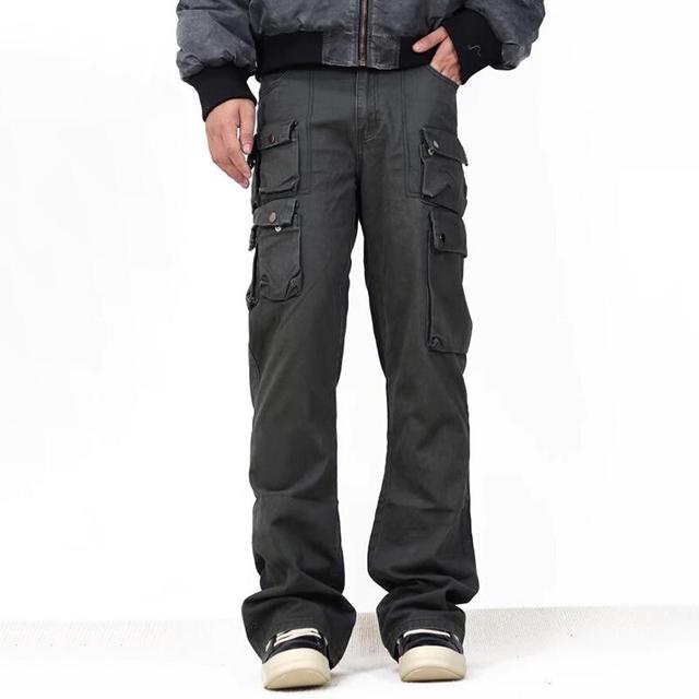 Unisex Men's Cleanfit Street Micro-Flared Cargo Pants Product Image