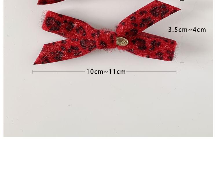 Velvet Bow Hair Clip Product Image