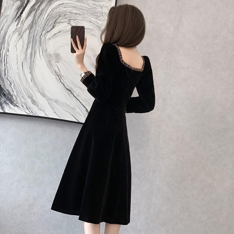 Long-Sleeve Square Neck Velvet Midi A-Line Dress Product Image