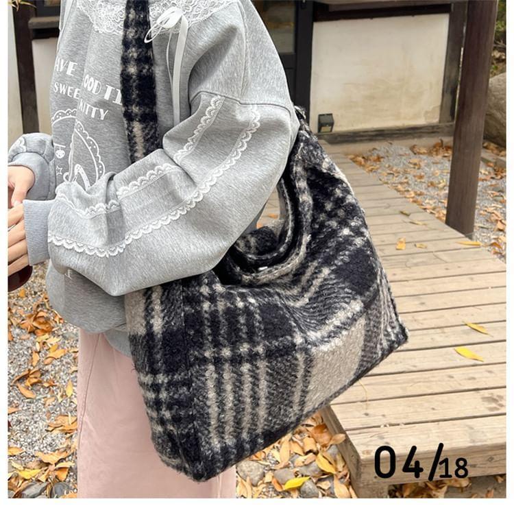 Plaid Tote Bag Product Image